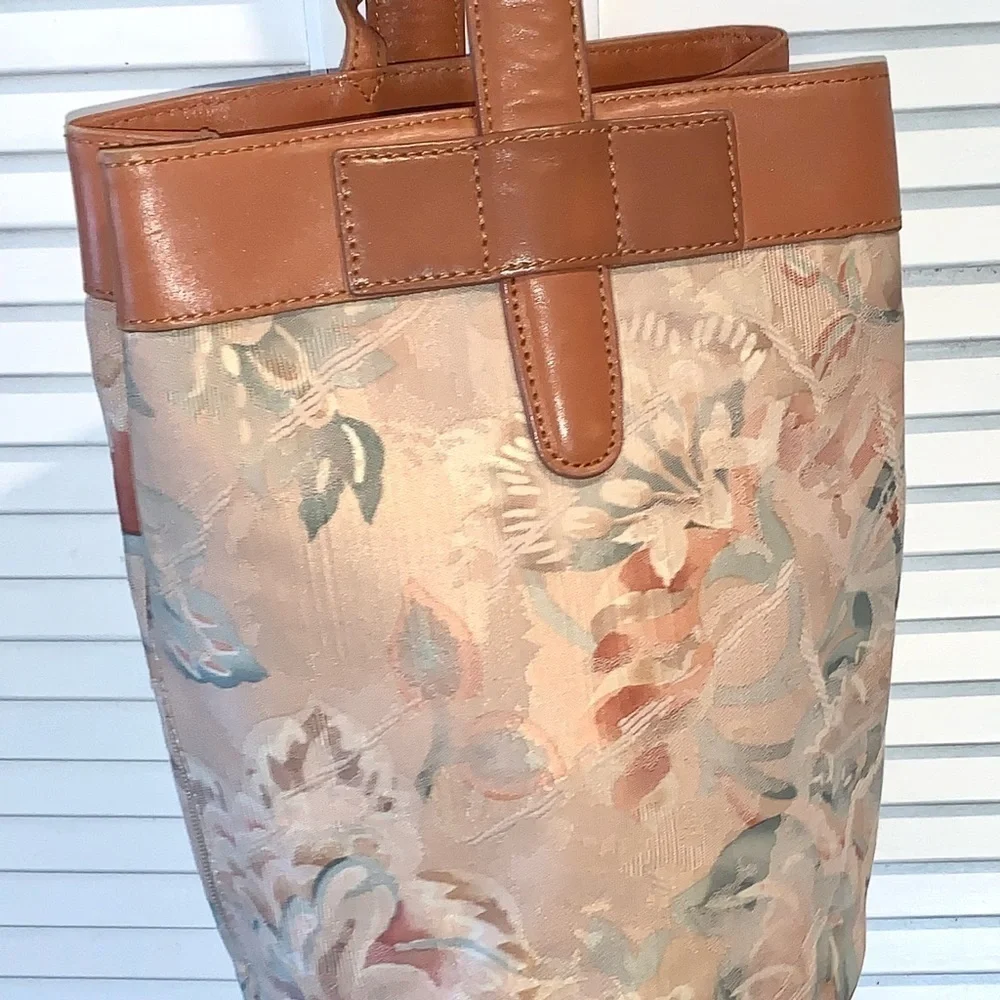 Perry Ellis vintage floral canvas bucket purse with leather trim